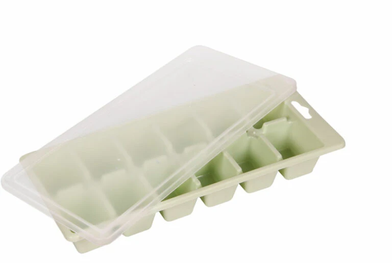 قالب یخ سینا (آذین) الوند